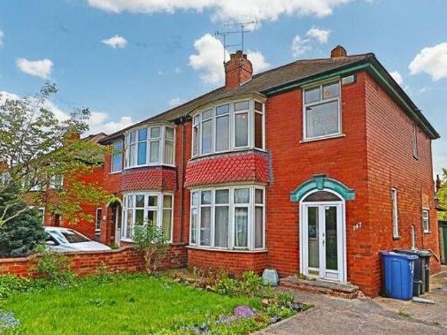 House for sale in Wheatley, South Yorkshire