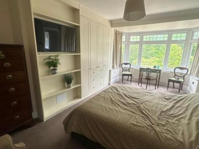 Farm for sale in Belle Vue, South Yorkshire