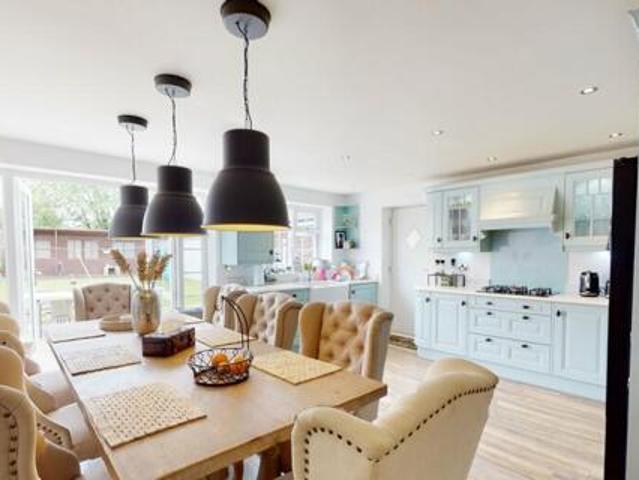 House for sale in Wheatley, South Yorkshire