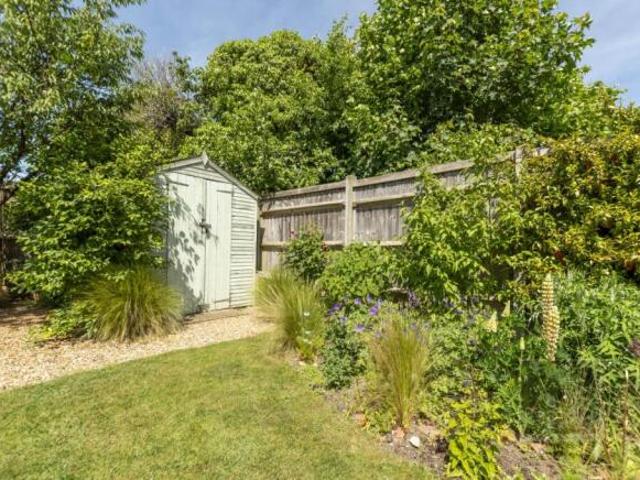 Farm for sale in Old Lakenham, East Bank