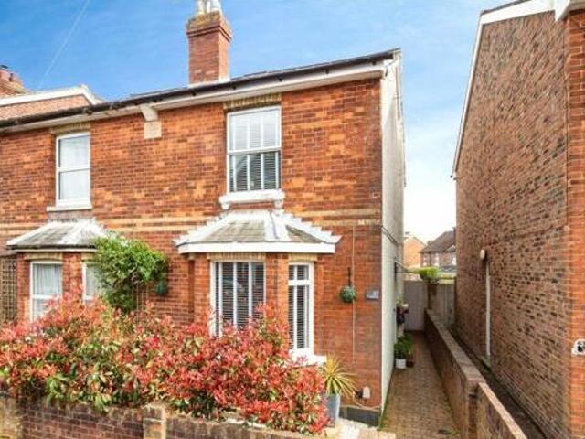 House for sale in Hawkenbury, Sandown Park
