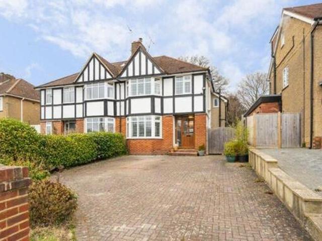 House for sale in Hawkenbury, Sandown Park