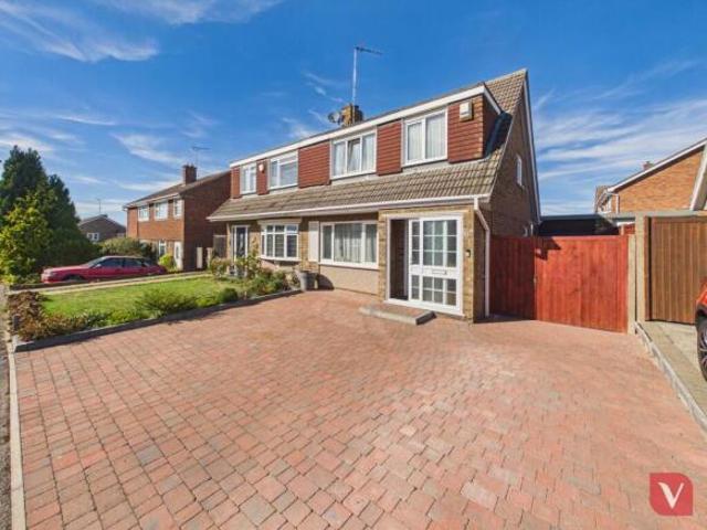 Farm for sale in Luton