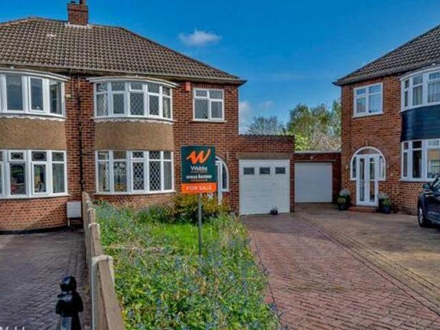House for sale in Kettlebrook, Staffordshire