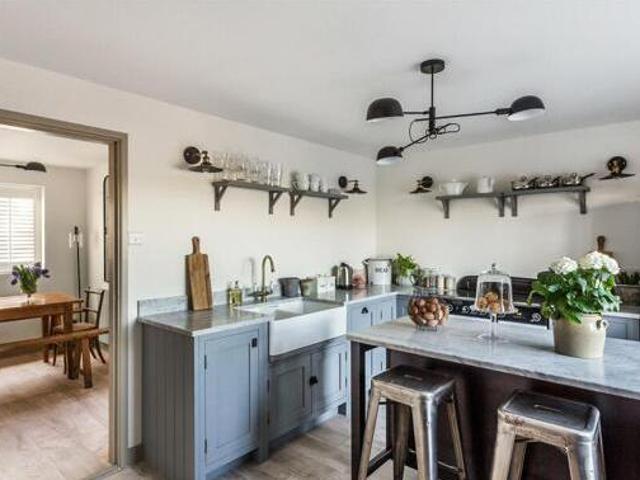 House for sale in Uckfield, Cross In Hand