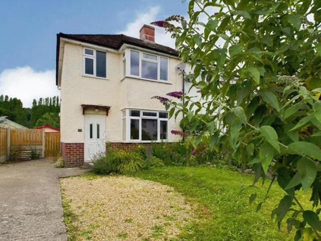 House for sale in Llanbadoc, Wales