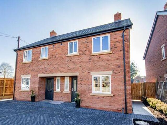 House for sale in Beamhurst, Staffordshire