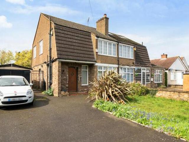 House for sale in Uxbridge, Greater London