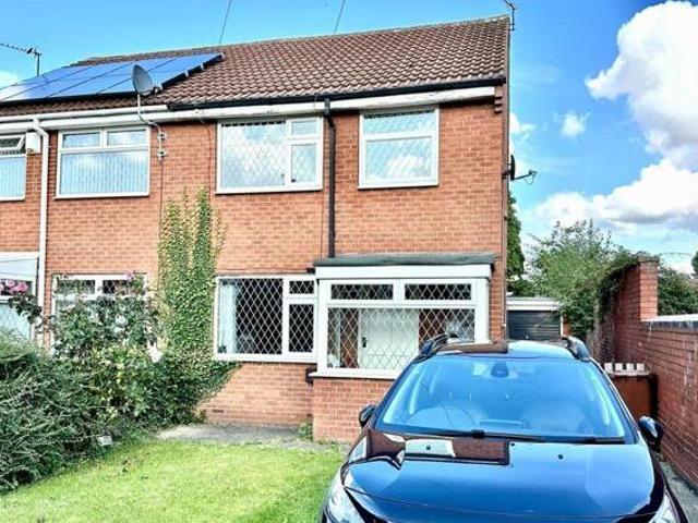 House for sale in Knottingley, Wakefield