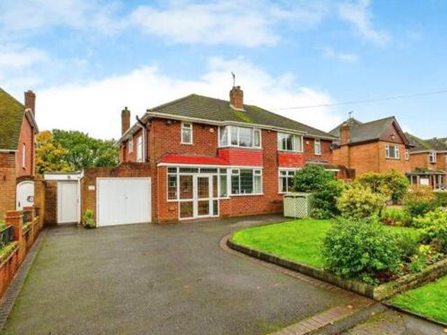 House for sale in Bloxwich, West Midlands