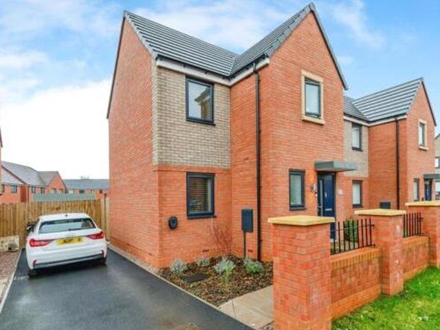 House for sale in Rushall, Primrose