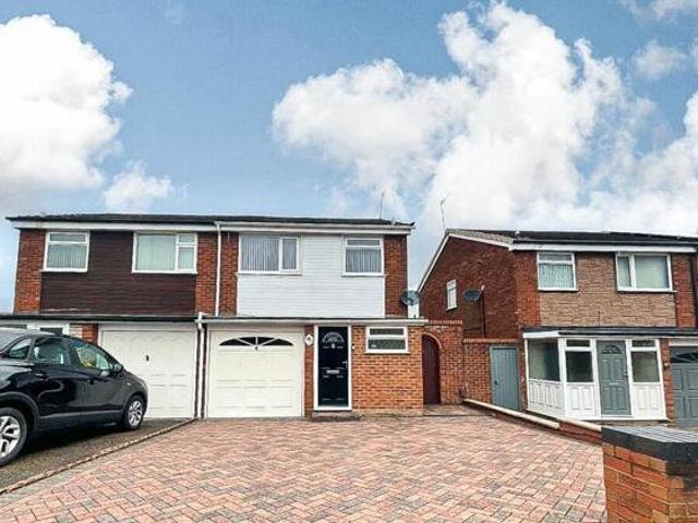 House for sale in Brownhills, West Midlands