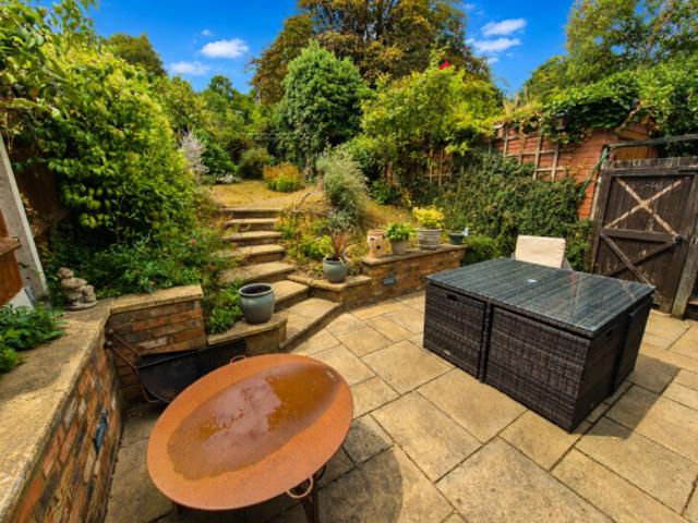 Farm for sale in Luton