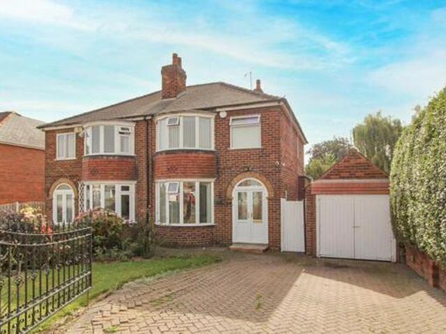 House for sale in Sprotbrough, South Yorkshire