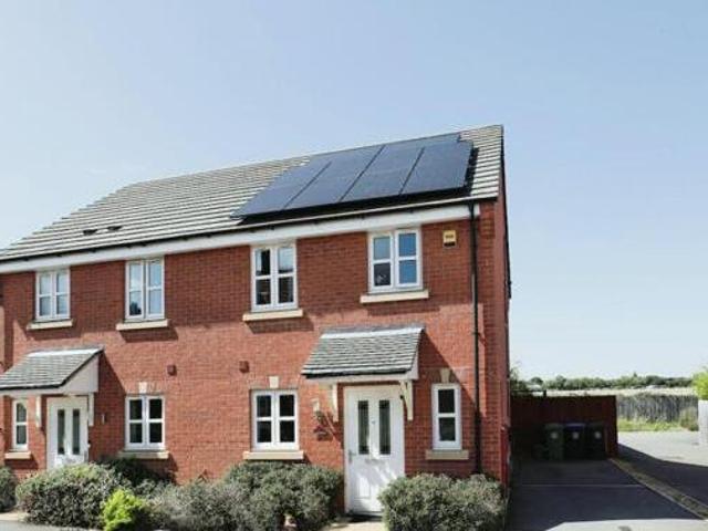House for sale in Warwick, Warwickshire