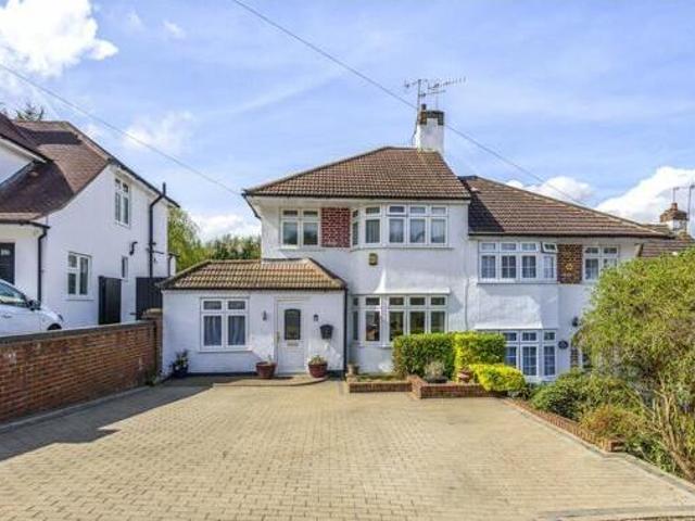 House for sale in North Watford, Hertfordshire
