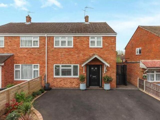 House for sale in Kingswood, North Watford