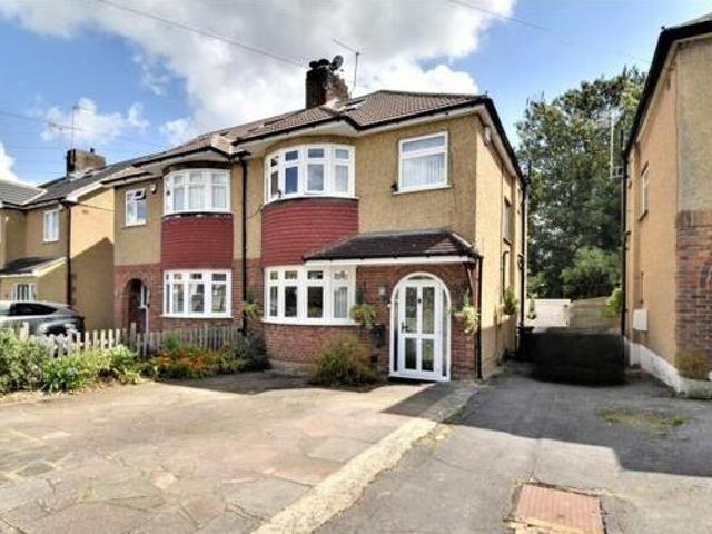 House for sale in North Watford, Hertfordshire