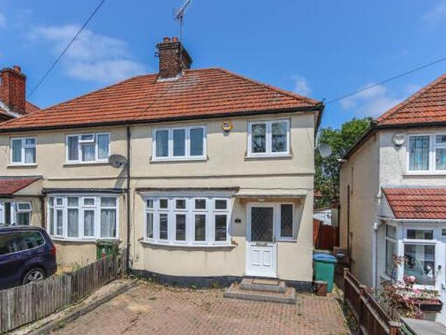 House for sale in North Watford, Hertfordshire
