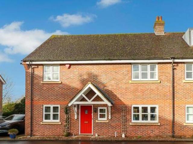House for sale in North Watford, Hertfordshire