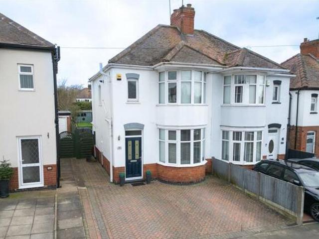 House for sale in Camp Hill, Warwickshire