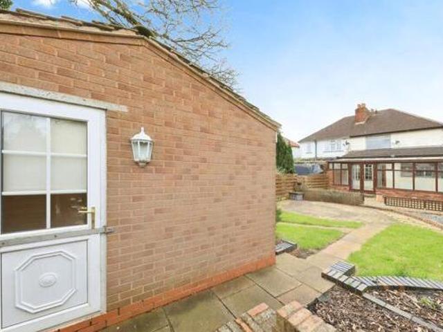 House for sale in Wood End, Park Village