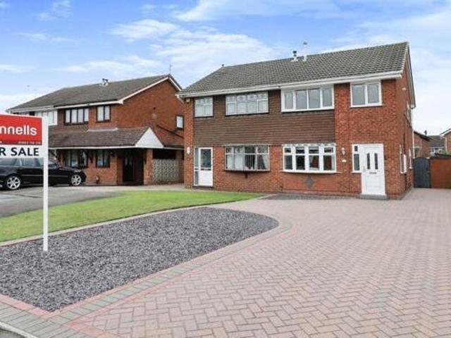 House for sale in Wednesfield, West Midlands