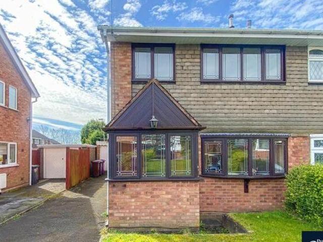 House for sale in Wednesfield, West Midlands