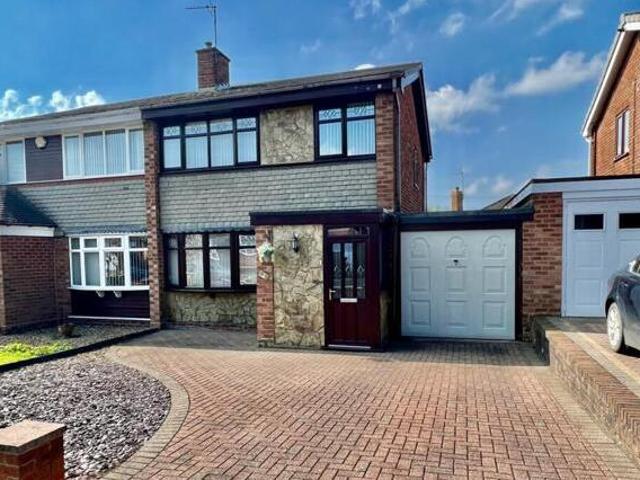 House for sale in Wednesfield, West Midlands