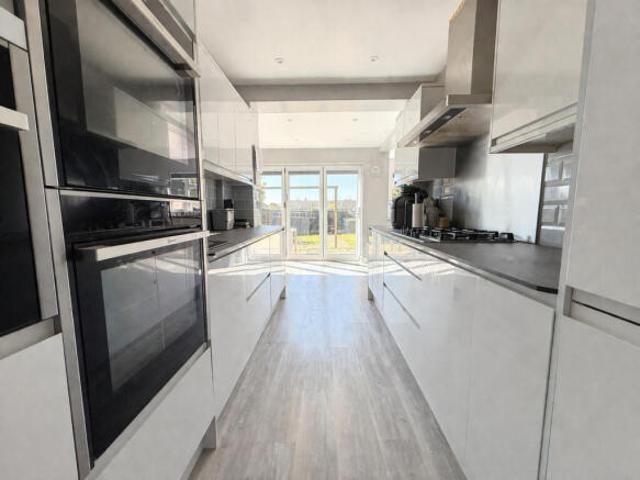 Farm for sale in Swindon