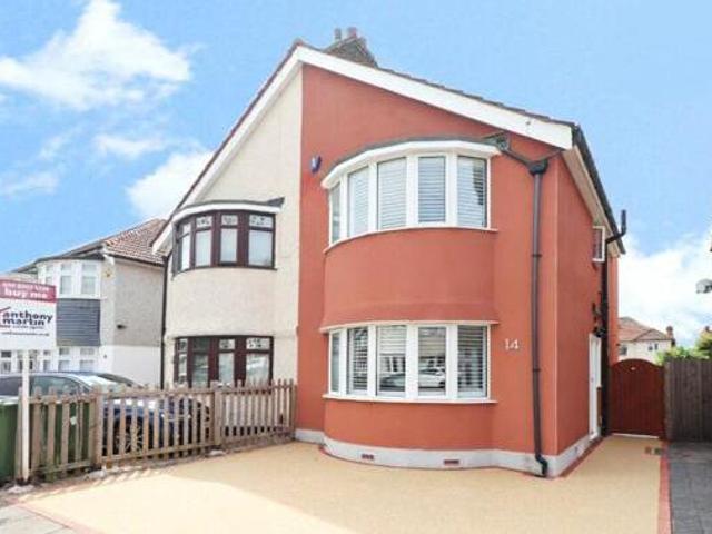 House for sale in Lyons, Greater London