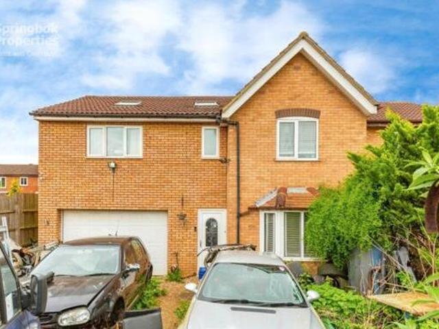 House for sale in Wendel View, Wellingborough