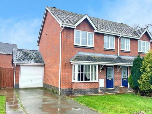 House for sale in Lyons, Greater London