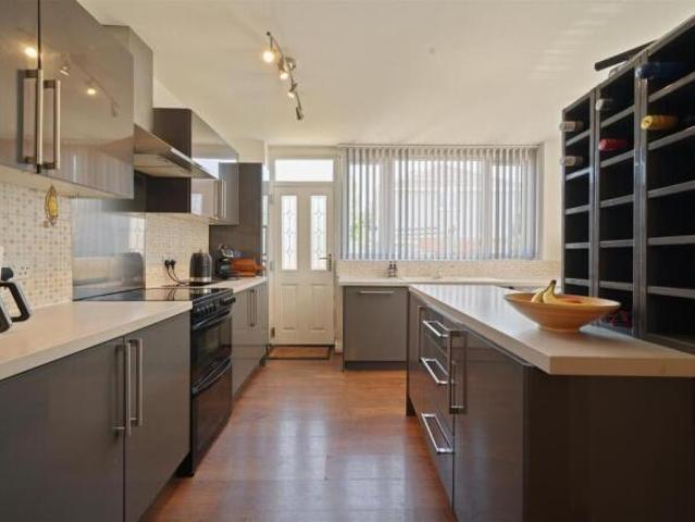 Farm for sale in Gleadless, South Yorkshire
