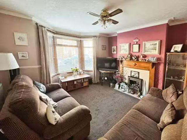 House for sale in Taibach