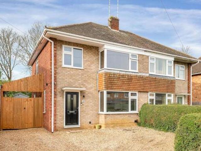 House for sale in Hampton Green, Cambridgeshire