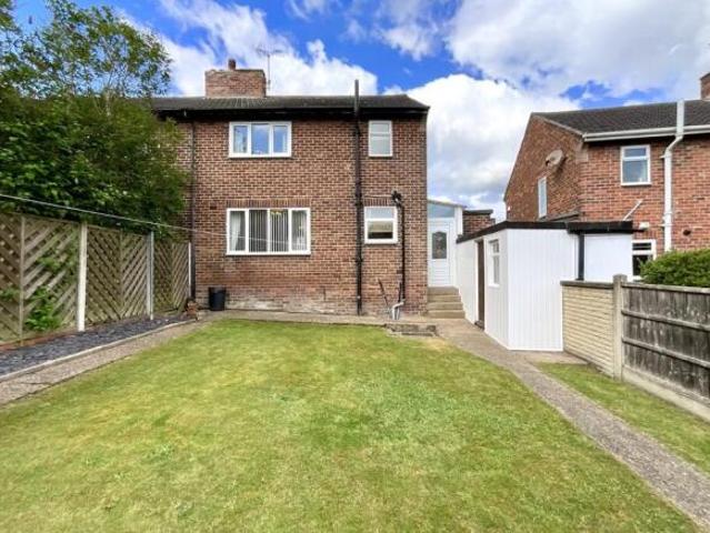 Farm for sale in Aston cum Aughton, Swallownest