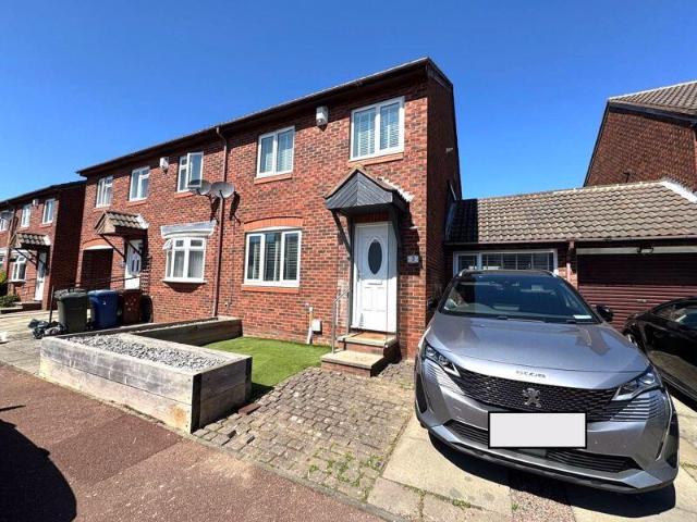 Semi Detached House for sale in Throckley