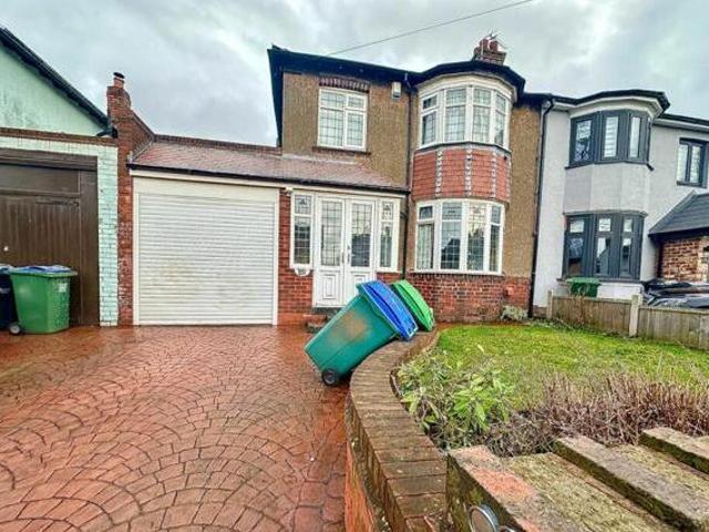 House for sale in West Bromwich, West Midlands
