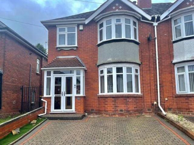 House for sale in Hall End, West Bromwich