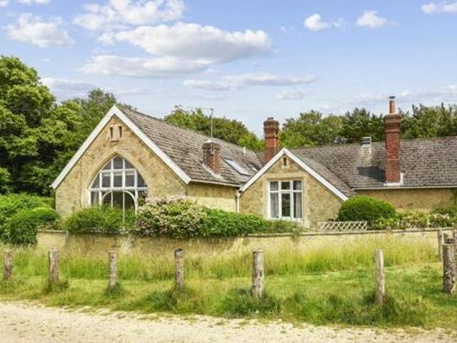 House for sale in Hosey Hill, The Butts