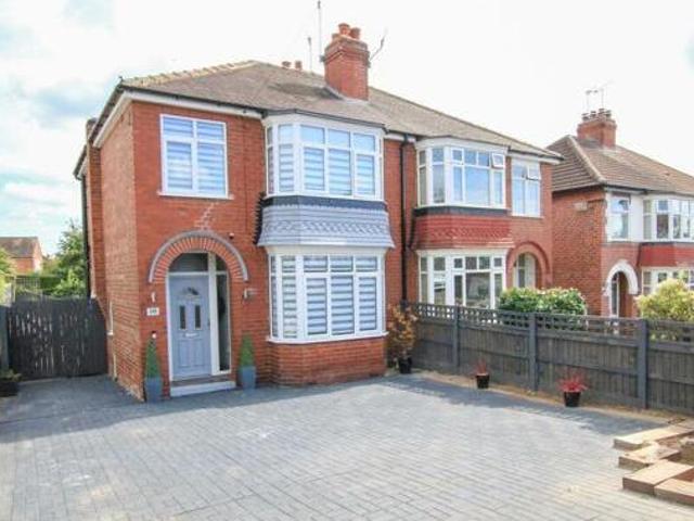 House for sale in Wheatley Hills, South Yorkshire