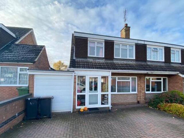 House for sale in Nuneaton, Nuneaton and Bedworth