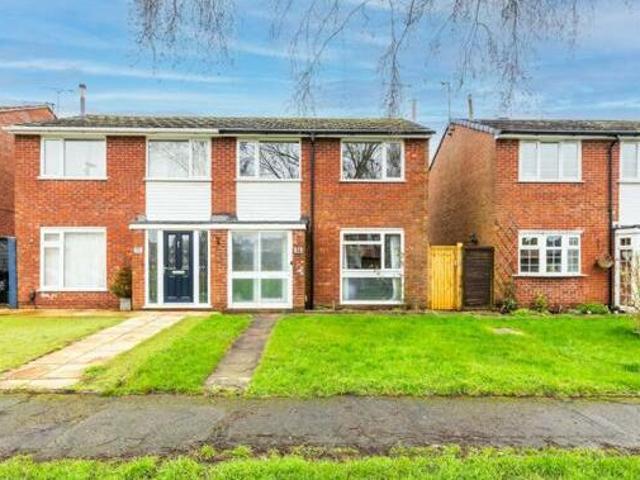 House for sale in Green Close, Warwickshire