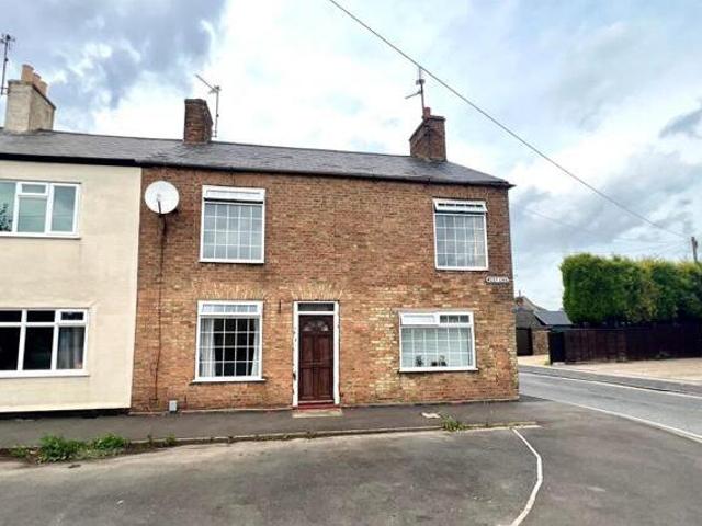 House for sale in Hampton Green, Cambridgeshire