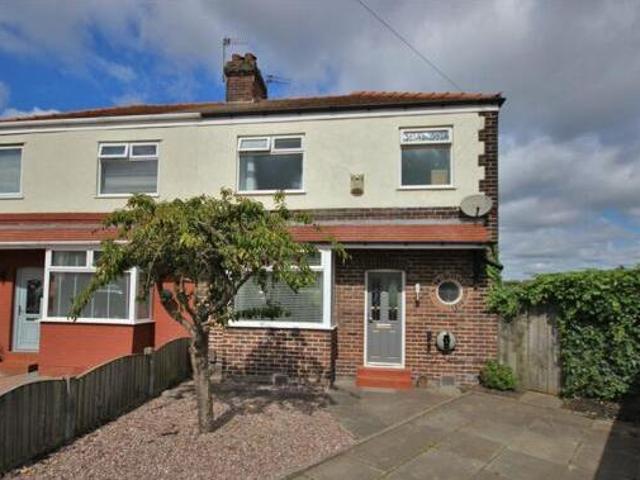 House for sale in Widnes