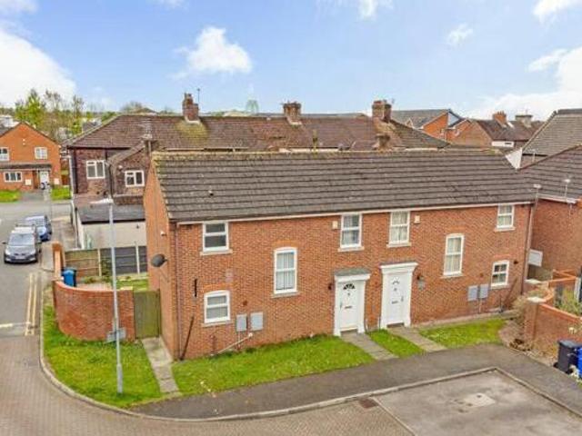 House for sale in Widnes