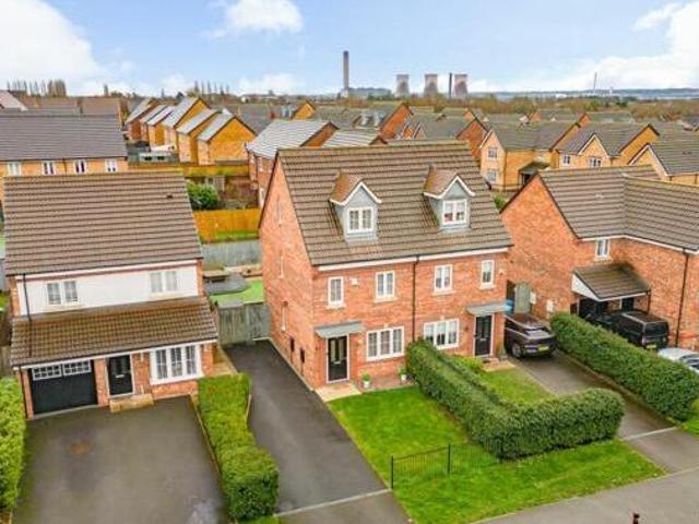House for sale in Widnes