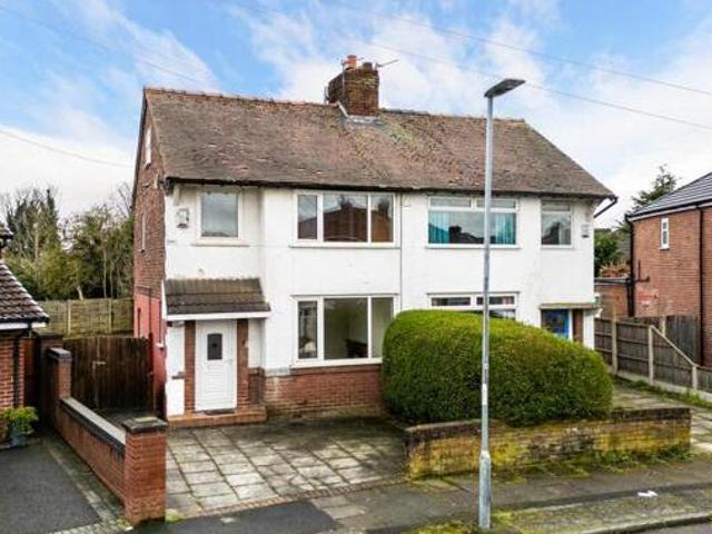 House for sale in Widnes