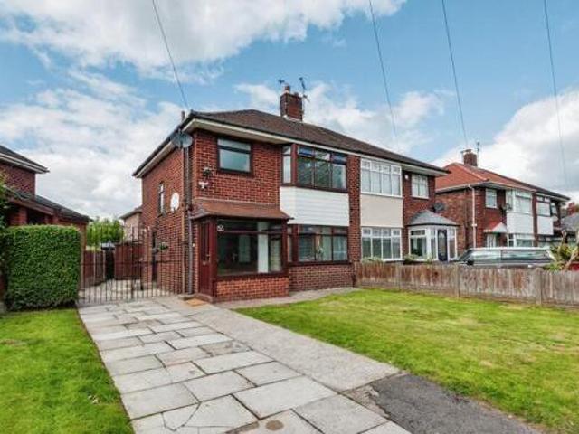 House for sale in Widnes